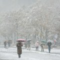 Stao saobraćaj, otkazani letovi, hiljade ljudi bez struje! Najveća snežna oluja u istoriji Seula: Sneg paralisao grad, ima…