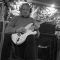 Preminuo muzičar Zoran Zdravković: Čuveni bend "Kraljevski apartman" potvrdio tužne vesti