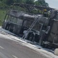 Izgoreo autobus đaka iz Prokuplja koji su krenuli na ekskurziju – nema povrđenih