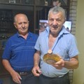 Borivoje Milanović ovako pomaže penzionerima u Lopardincu