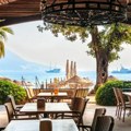Ovo je trenutno najpristupačnije letovalište na Mediteranu: Ručak za celu porodicu košta manje od 80 evra