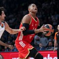 Zvezda ozbiljno desetkovana, Rivero u autu do Nove godine!