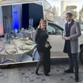 Slaviće se za sve pare: Viki i Taške napravili gala proslavu za punoletstvo sinu: Pevačica blista u crnoj toaleti, sve oči…