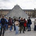 Francuska uvodi više cene ulaznica za muzeje za turiste van EU