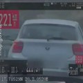 Vozila BMW 221 kilometara na čas, presretač je jedva stigao