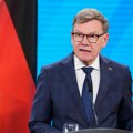 Vadeful o ratu u Ukrajini: Diplomatija da, ali bez iluzija