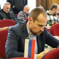Jakšić kosovskim Srbima na SNS mitingu: Nesrećnici, ko nas je dovde doveo