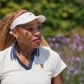 Serena – jedna pre sletanja na Mesec, druga mlađa od Jutjuba