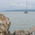Nasukala se jedrilica na Naksosu, putnici sami stigli do obale