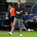 Prvi potez novog trenera Crvene zvezde: Rijera uvodi 3 pravila u svlačionicu crveno-belih! Biće zalepljena na zidu da mogu svi…
