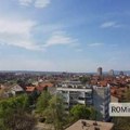У Лесковцу у Радничком насељу код вртића пронађено беживотно тело жене средњих година