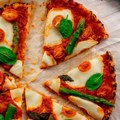 Pica više od 2.000 dinara, kilogram škampa 4.000: Restoran "na udaru" zbog astronomskih cena hrane