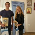 Studenti Filip i Milena postali stipendisti opštine Medveđa