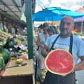 Ne košta više kao zlatan zub! Građani zbog tropske vruće spas traže u svežem voću i povrću, a evo koja je cena svežih…