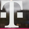 T-Mobile prekida DEI programe dok traži odobrenje FCC za dva sporazuma