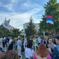 „Dok su gorele sveće, leteli su pendreci“ – u Nišu večeras protest podrške Novom Sadu