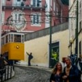 'Jedna od najvećih tragedija': U Portugalu dan žalosti nakon pogibije 16 ljudi u nesreći uspinjače