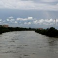 Drama na Savi: Proslavljali 1. maj na splavu, muškarac hteo da vidi kakva je voda i nestao! Ronioci na terenu