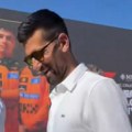 (Foto, video) Novak zvezda trke Formule jedan: Srbin u centru pažnje u Barseloni