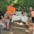 Ekipa iz Vranja ne posustaje ni po tropskom vremenu! Vredni moleri su "rezervisani" do kraja godine: "Samo da klijenti budu…