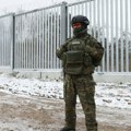 Poljski ministar: Na granicu s Belorusijom šaljemo 500 policajaca
