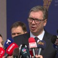 Vučić se obratio iz tirane "Plašim se da idemo ka daljem usložnjavanju problema u svetu" (video)