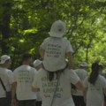 „Koračaj za decu NURDOR-a“: Humanitarna šetnja na Fruškoj gori za pomoć najmlađima