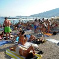 Turisti batalili peškire i ležaljke: Počeli da nose čaršave na plaže, reč je o "pametnom triku" (foto)