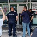 FOTO, VIDEO: Dojava o "šok bombi" na FTN-u pre policije objavljena u tabloidima