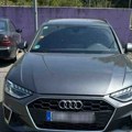 Луксузни "ауди" стигао на границу са Црном Гором, возач убрзо остао без њега