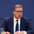 Uživo Vučić se obraća građanima