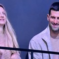 Đoković u Milanu uživa u umetničkom klizanju