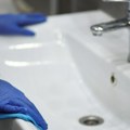 Ako vam smrdi u kupatilu čim padne kiša postoji jednostavno rešenje Pomešajte ove tri stvari i problem će nestati