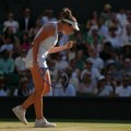 Noskova bolja od Muhove za trofej na Vimbldonu