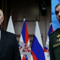 Ruske snage nastavljaju ofanzivu u svim pravcima