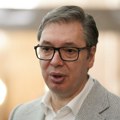 Vučić čestitao Božić nadbiskupu Nemetu i svim vernicima