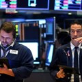 Wall Street: Indeksi pali, prinosi na obveznice porasli