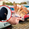 Evo ko je "spajdermen" sa autokomande! Opljačkao menjačnicu, pa zanemeo! Maskiran upao u lokal, posekao radnika i odneo više…