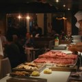 U ovom restoranu u argentini jedu se Najbolji odresci na svetu Na meniju je prvoklasna govedina ,pije se isključivo lokalno…