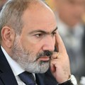 Pašinjan: Snage reda sprečile da kriminalno sveštenstvo preuzime vlast u Jermeniji