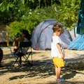 Otac podelio zabrinjavajuće slike svog deteta sa odmora u Grčkoj: "Isprva sam mislio da je meduza, međutim..."