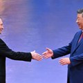 Si dočekao Putina u kongresnoj sali, gde se održava samit ŠOS-a /video/