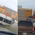 Voz se zakucao u autobus, najmanje 8 mrtvih: Kamere snimile nezapamćenu nesreću u Meksiku (Video)