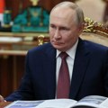 Putin: Proizvodnja oružja i municije u Rusiji povećana više od 22 puta