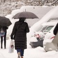 Upozorenje na nove snežne padavine, vanredna situacija u devet gradova i opština