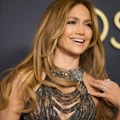 Dženifer Lopez je glavna tema nakon dodele Zlatnog globusa: Promenila je dva stajlinga i ne zna se koji je bolji FOTO