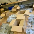 Zaplenjeno 90 kilograma marihuane Hapšenje na graničnom prelazu Šid (video)