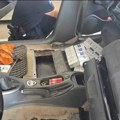 Bujanovčanin uhapšen na Kosovu: Duvan i cigarete krio u sedištima, gepeku i kod farova “citroena”