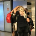 VIDEO Avion Er Srbije sleteo iz Tel Aviva: Još jedan Mitrovčanin stigao kući