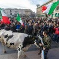 Ustupak poljoprivrednicima koji protestuju nedeljama: EU odustala od predloga za smanjenje upotrebe pesticida